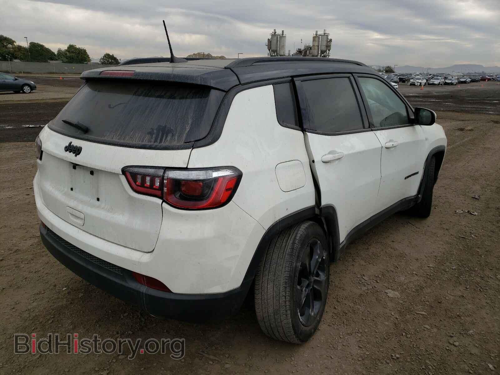 2019 JEEP COMPASS - VIN: 3C4NJCBB1KT613981 - Фото 4