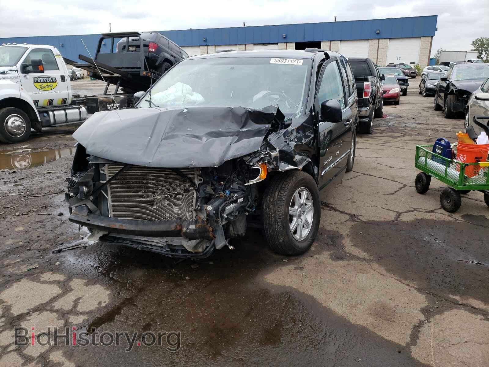 2011 CHRYSLER MINIVAN - VIN: 2A4RR5DG2BR775596 - Фото 2