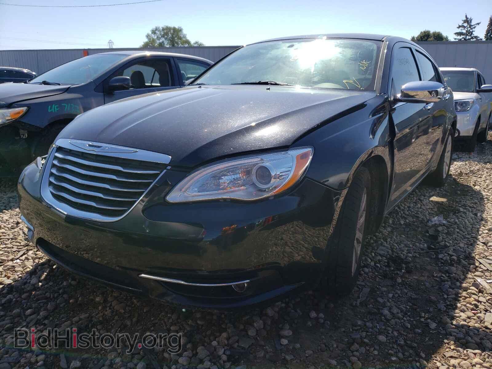 2013 CHRYSLER 200 - VIN: 1C3CCBCG7DN550740 - Фото 2