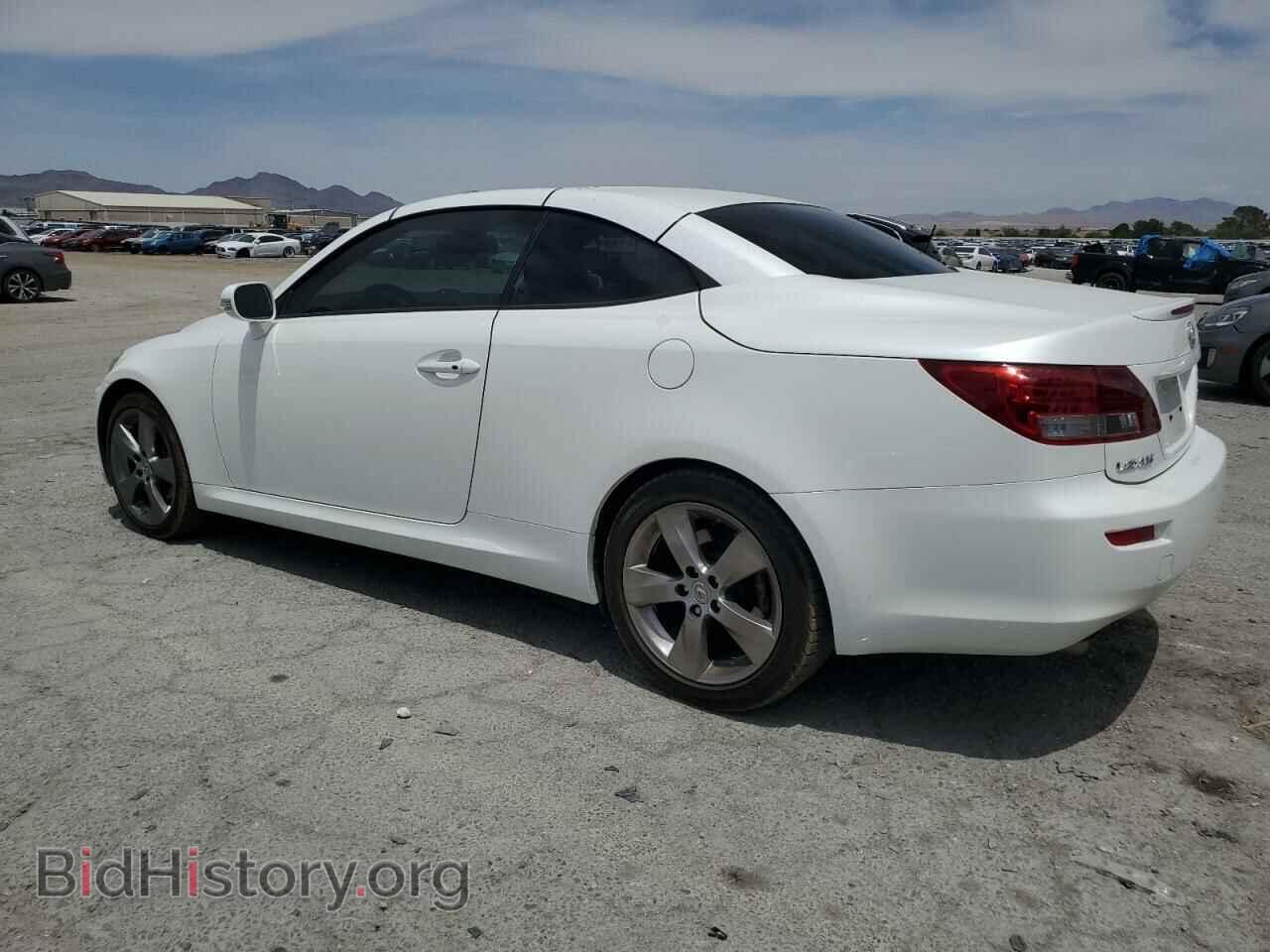 2010 LEXUS IS - VIN: JTHFF2C23A2508307 - Photo 2