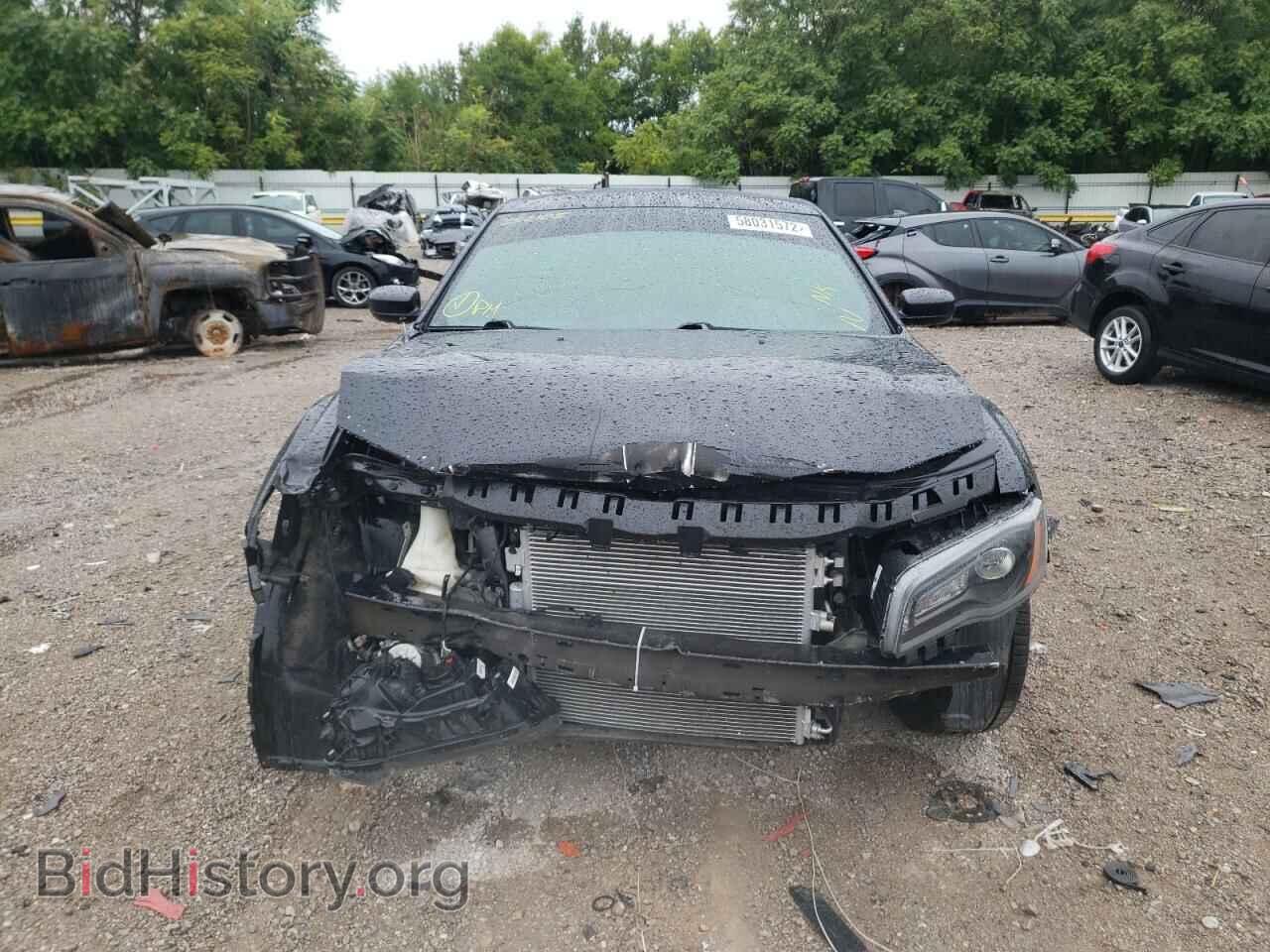 2014 CHRYSLER 300 - VIN: 2C3CCABG2EH352105 - Фото 9
