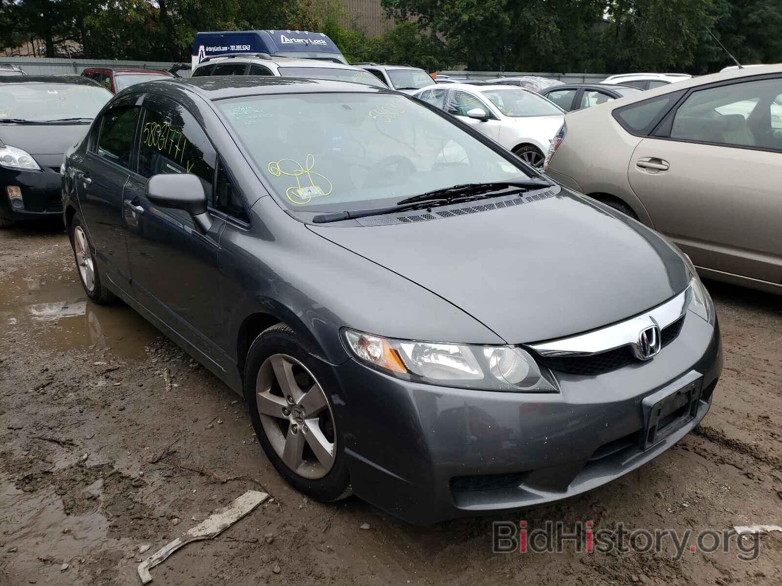 Photo 2HGFA1F6XAH565802 - HONDA CIVIC 2010