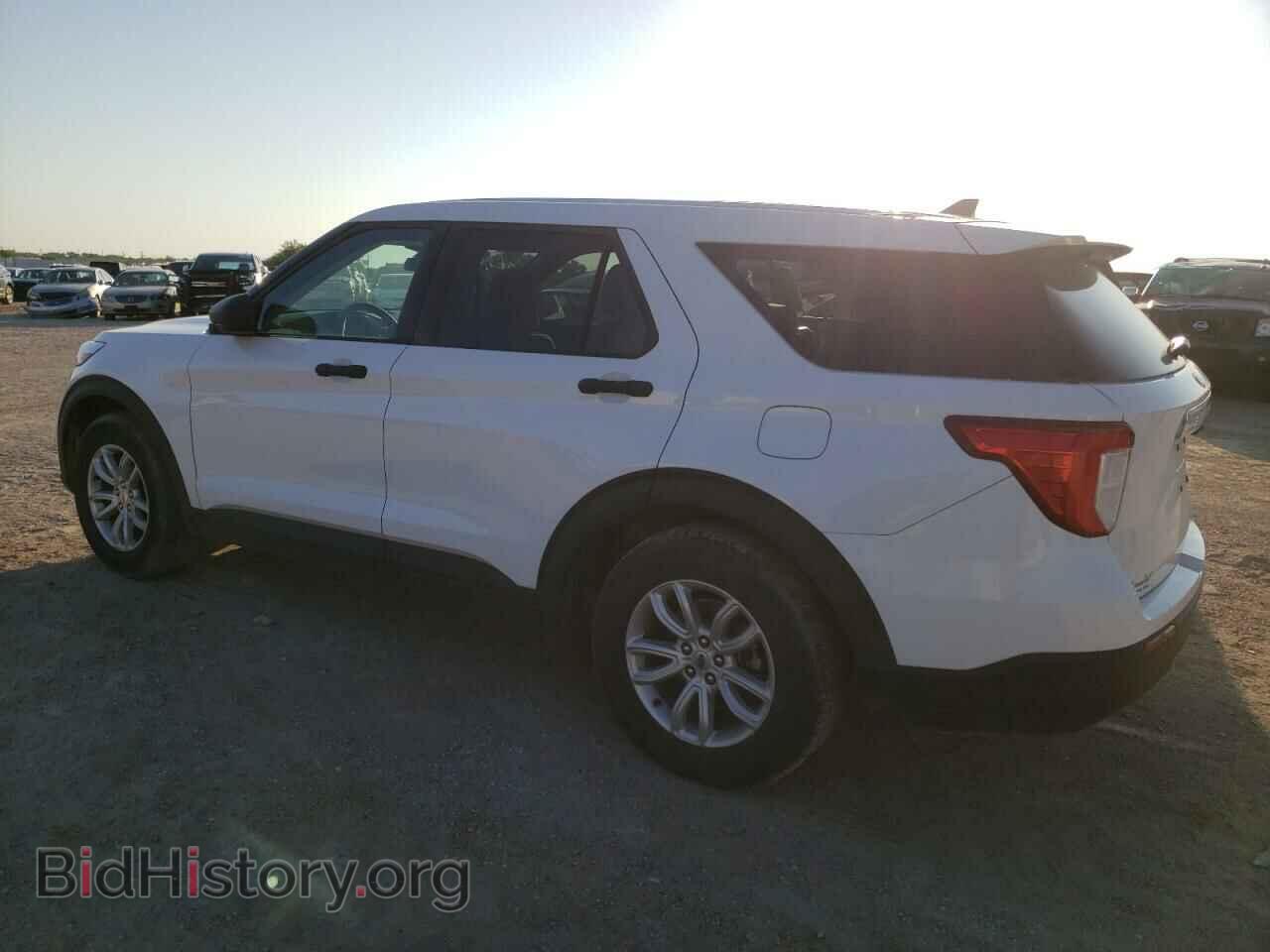 2021 FORD EXPLORER - VIN: 1FMSK7BH5MGB16172 - Photo 2