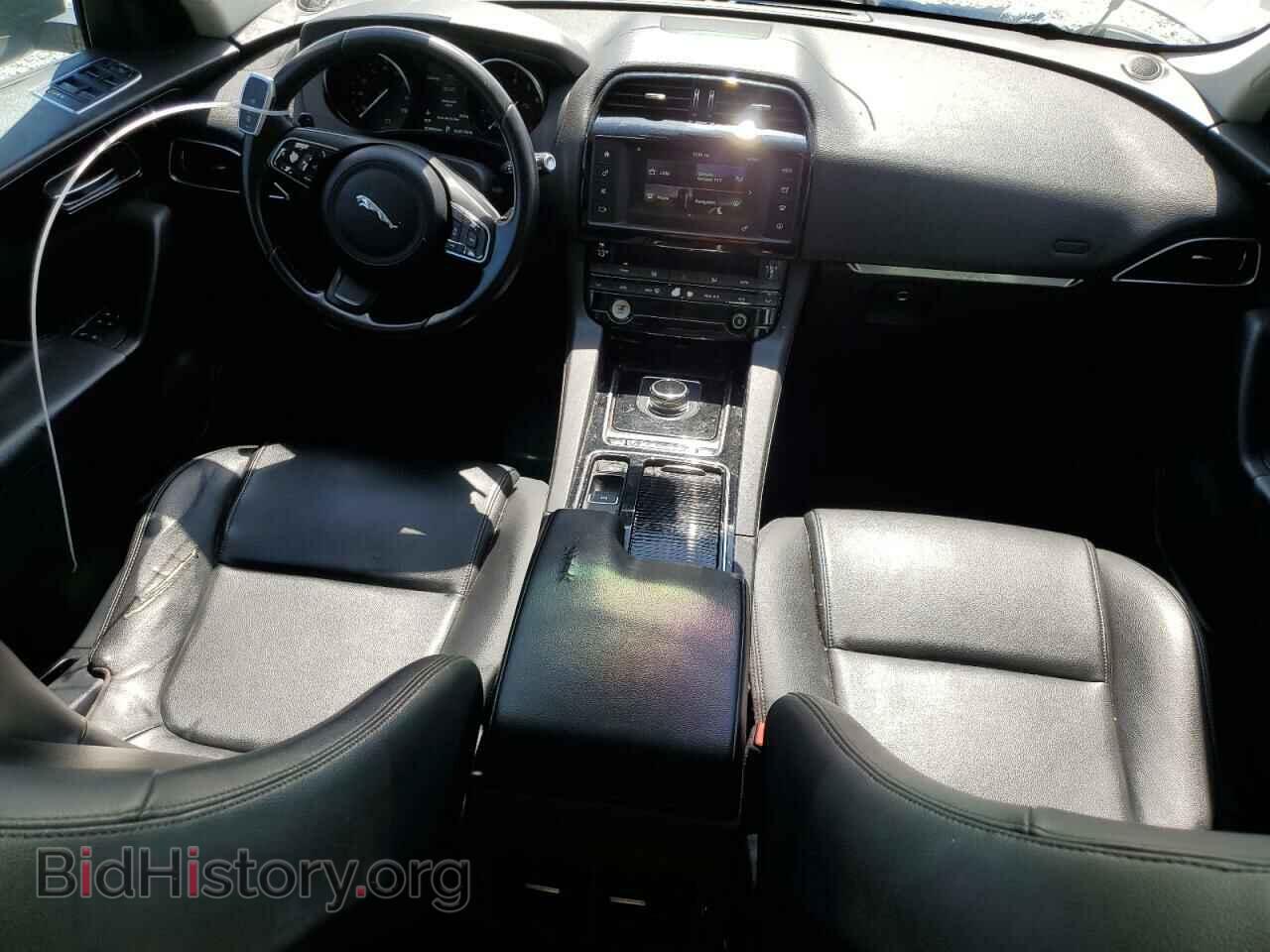 2018 JAGUAR F-PACE - VIN: SADCJ2GX3JA236845 - Фото 8