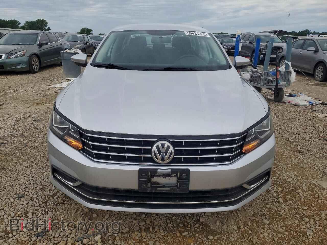 2017 VOLKSWAGEN PASSAT - VIN: 1VWAT7A33HC059399 - Фото 5