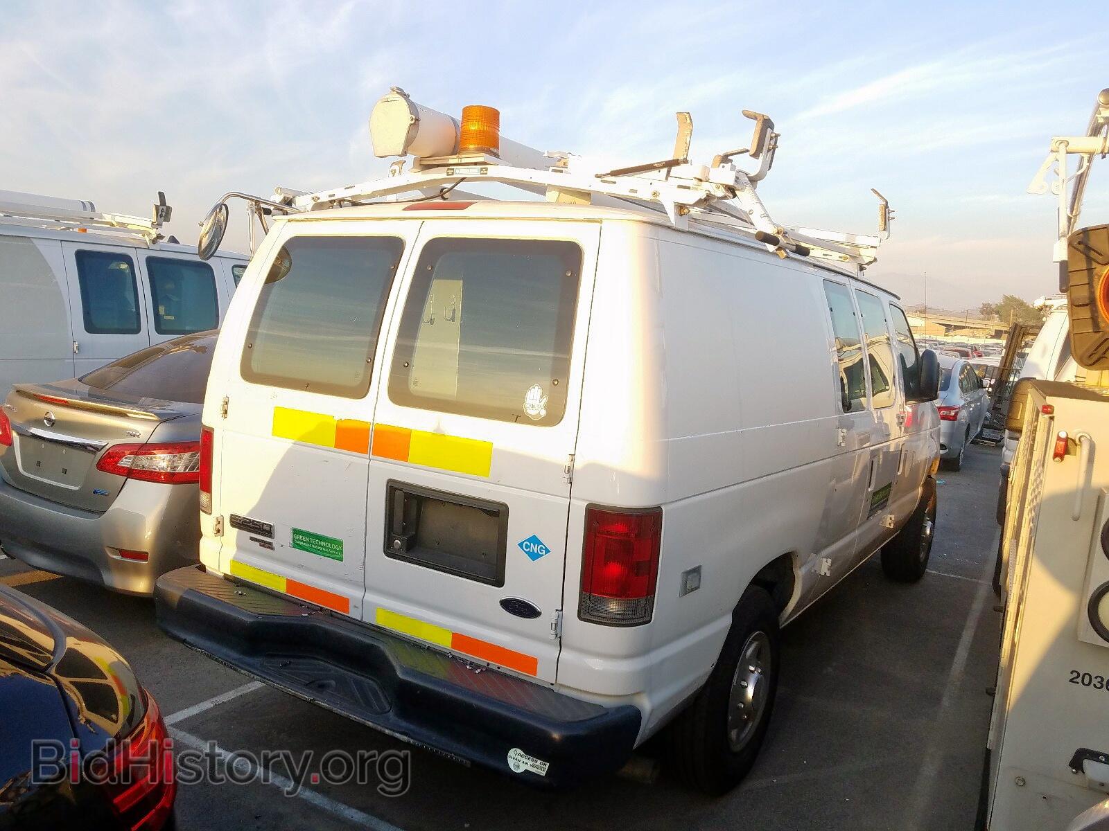 2011 FORD ECONOLINE - VIN: 1FTNE2EL2BDA19652 - Фото 4