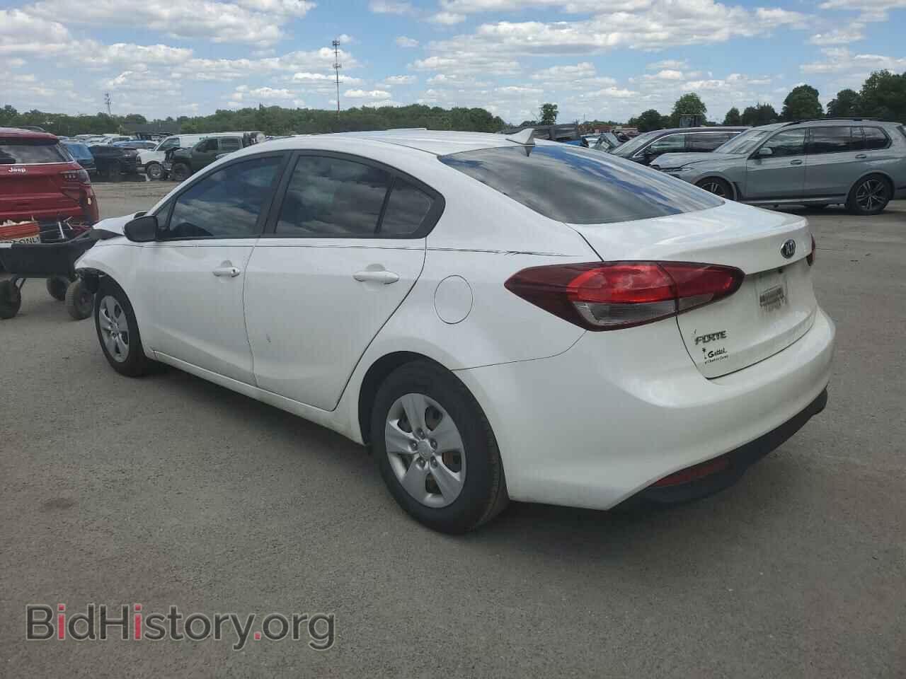 2017 KIA FORTE - VIN: 3KPFL4A71HE097331 - Фото 2