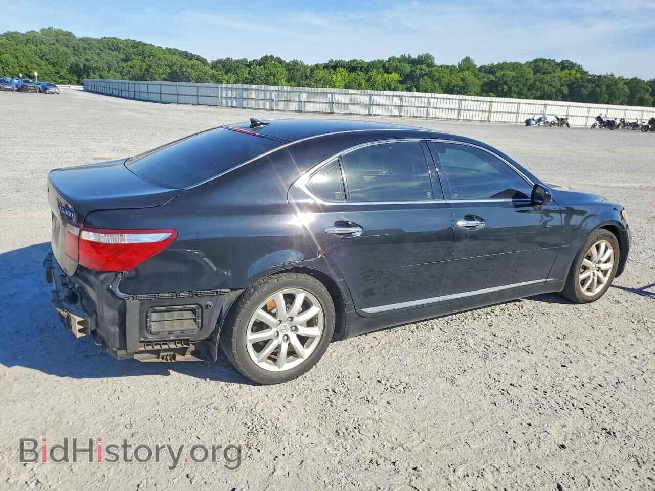 2007 LEXUS LS460 - VIN: JTHBL46F275051658 - Photo 3