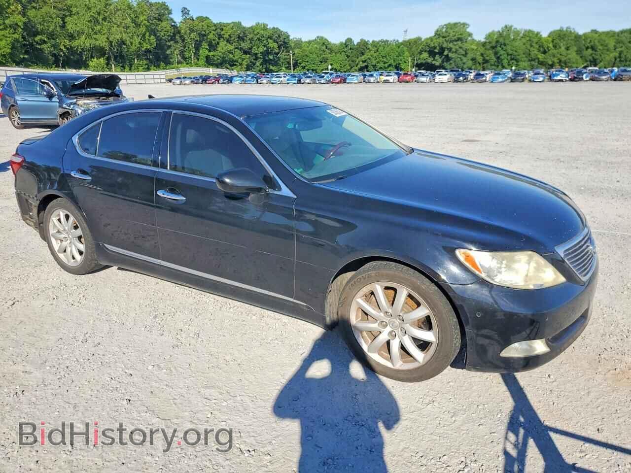 2007 LEXUS LS460 - VIN: JTHBL46F275051658 - Photo 4