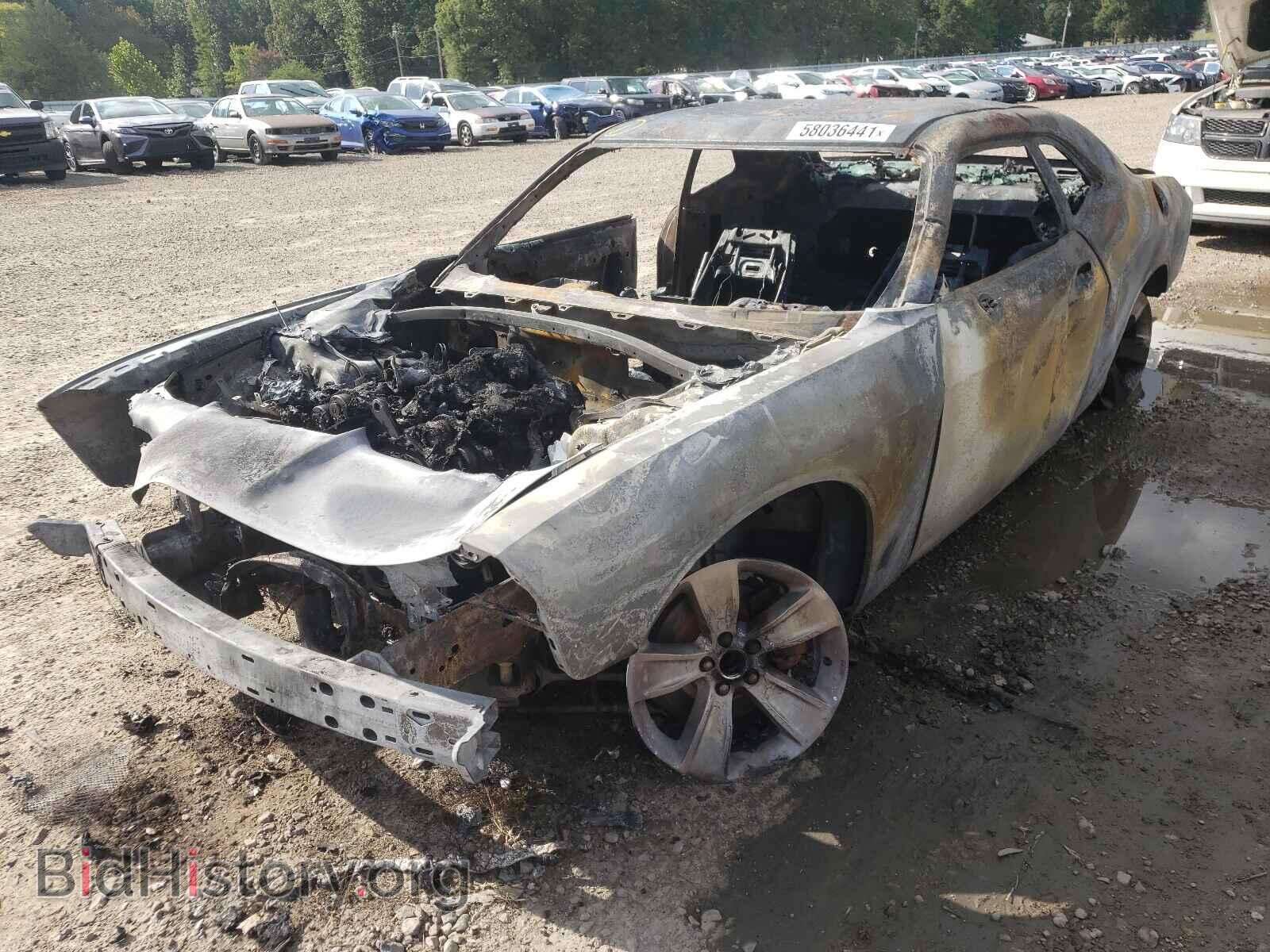 2019 DODGE CHALLENGER - VIN: 2C3CDZAG4KH565405 - Фото 2