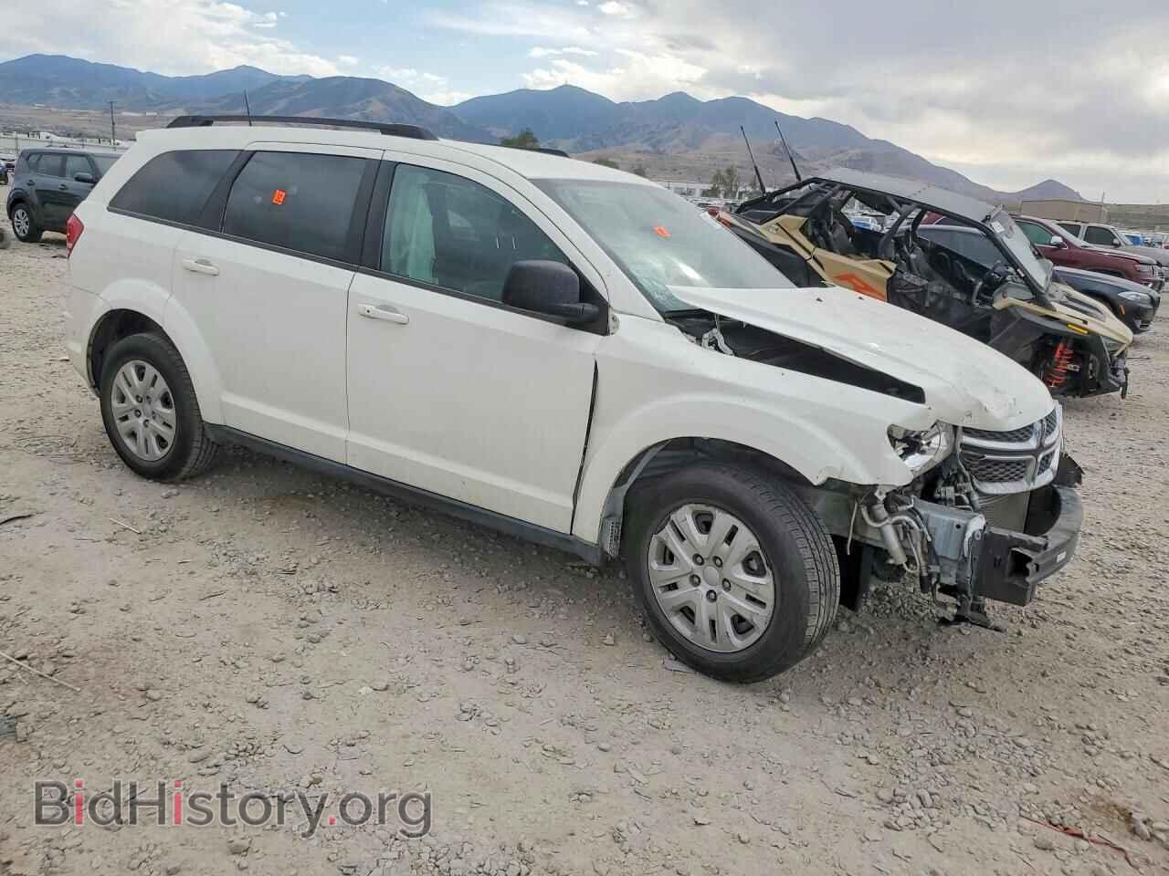 2020 DODGE JOURNEY - VIN: 3C4PDCAB4LT247548 - Photo 4