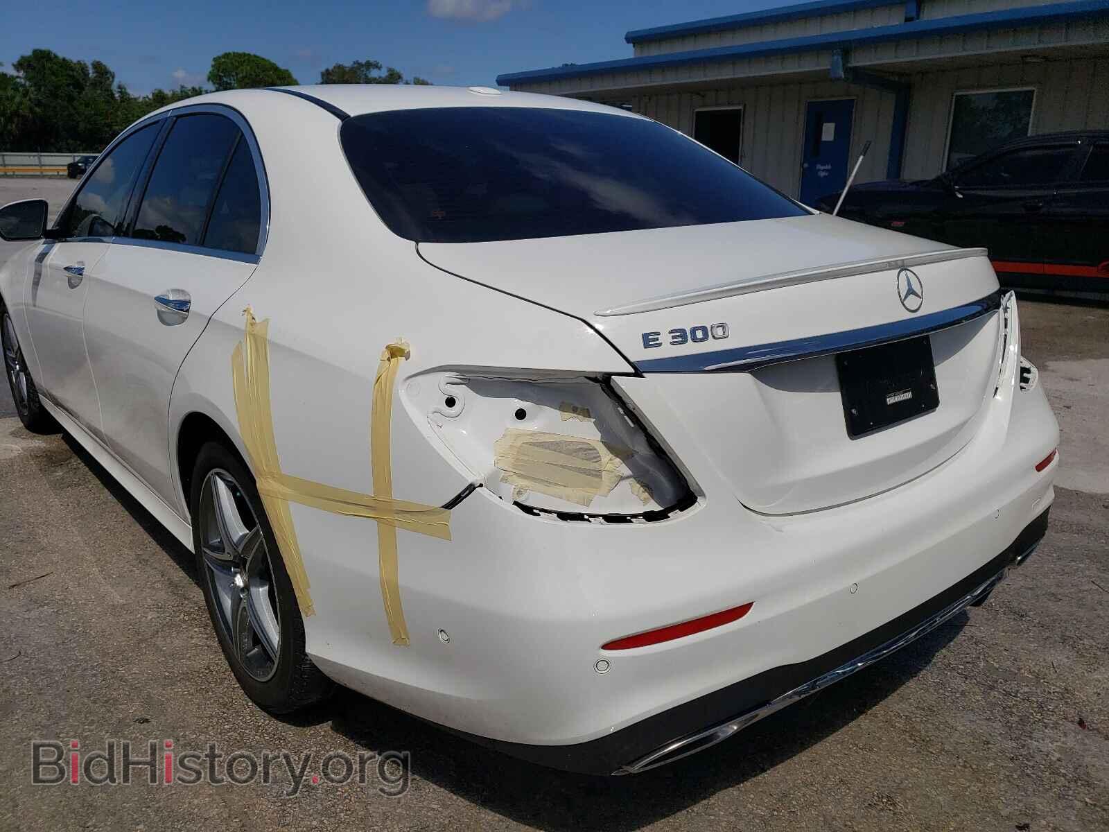 2017 MERCEDES-BENZ E-CLASS - VIN: WDDZF4JB1HA034523 - Фото 3