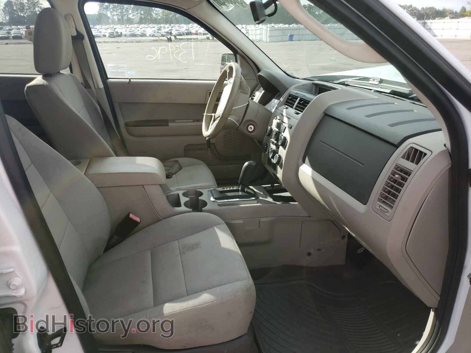 2011 FORD ESCAPE - VIN: 1FMCU0D71BKC12871 - Фото 5
