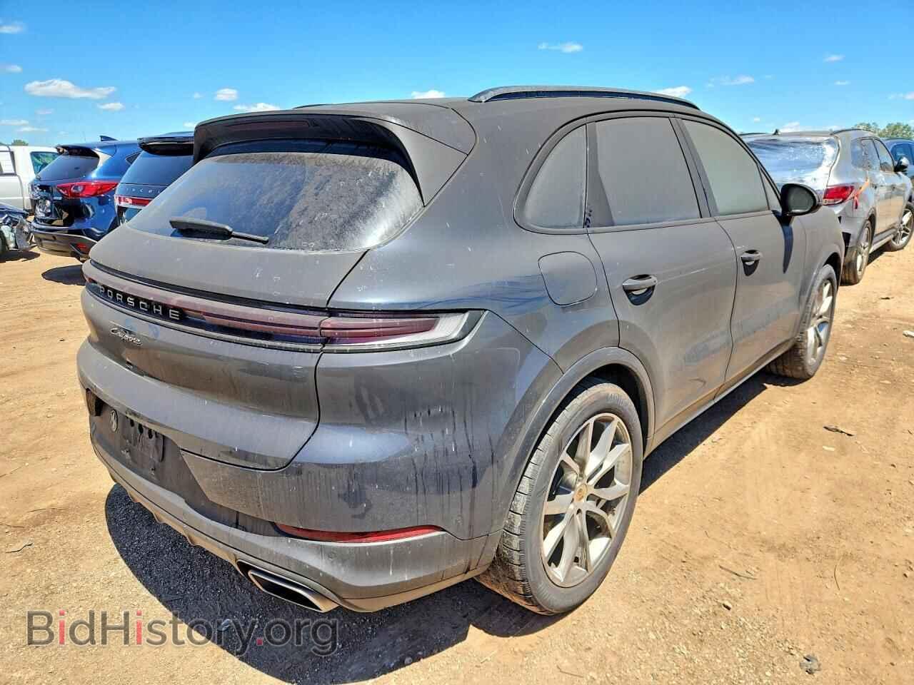 2024 PORSCHE CAYENNE - VIN: WP1AA2AY2RDA06467 - Photo 3