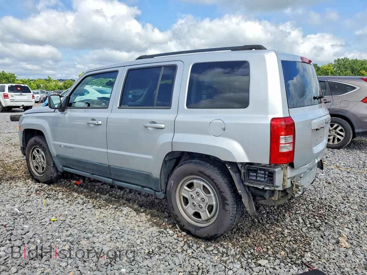 2011 JEEP PATRIOT - VIN: 1J4NT1GA3BD189671 - Фото 2