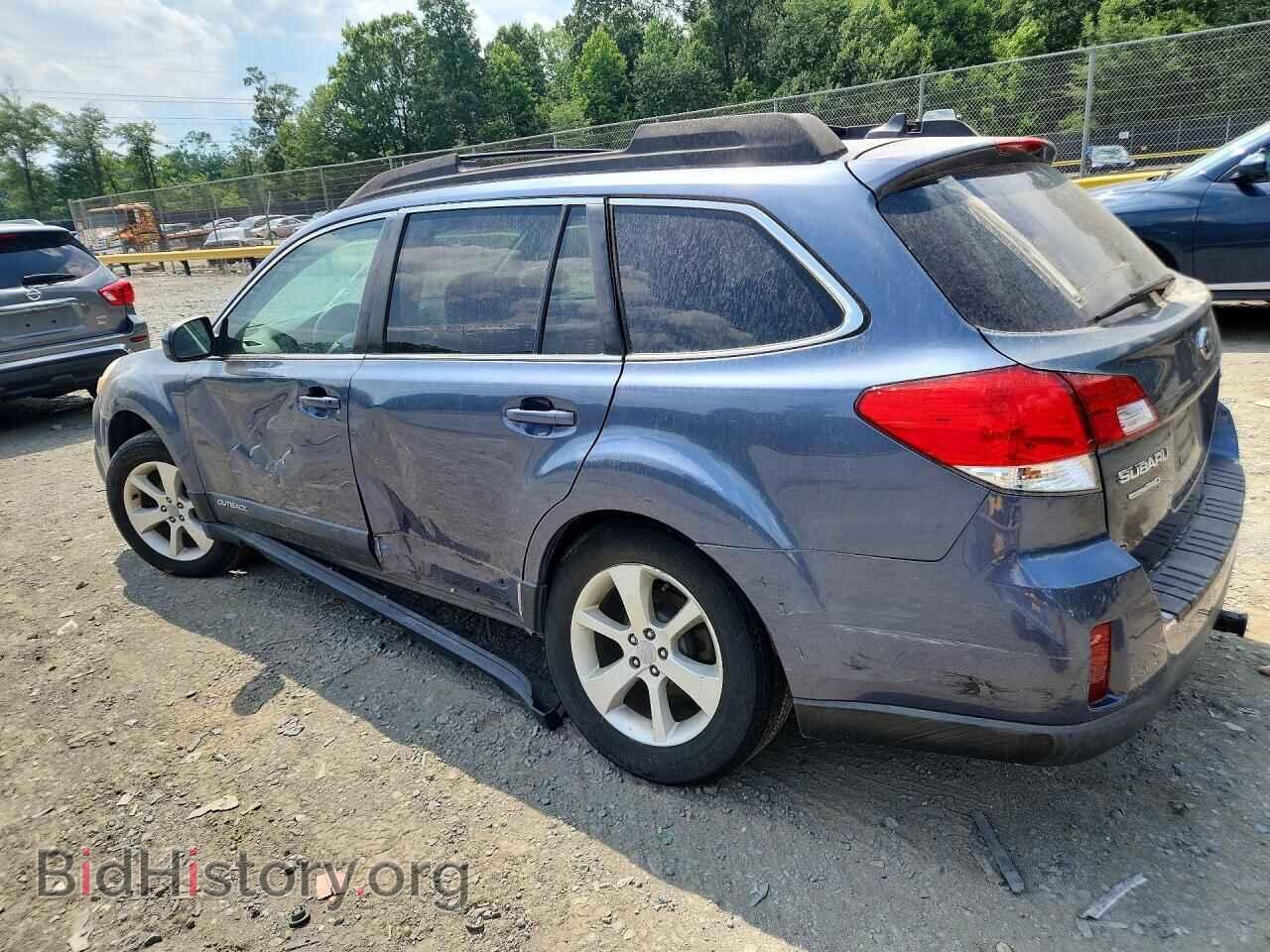 2014 SUBARU OUTBACK - VIN: 4S4BRCCC0E1299850 - Photo 2