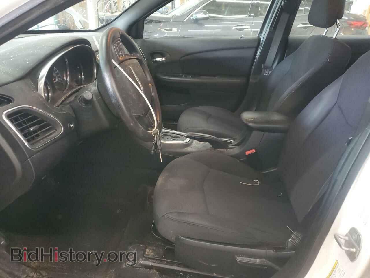2014 CHRYSLER 200 - VIN: 1C3CCBAB2EN121210 - Фото 7