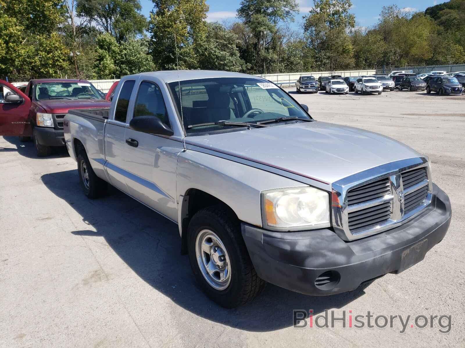 Photo 1D7HW22K37S195379 - DODGE DAKOTA 2007