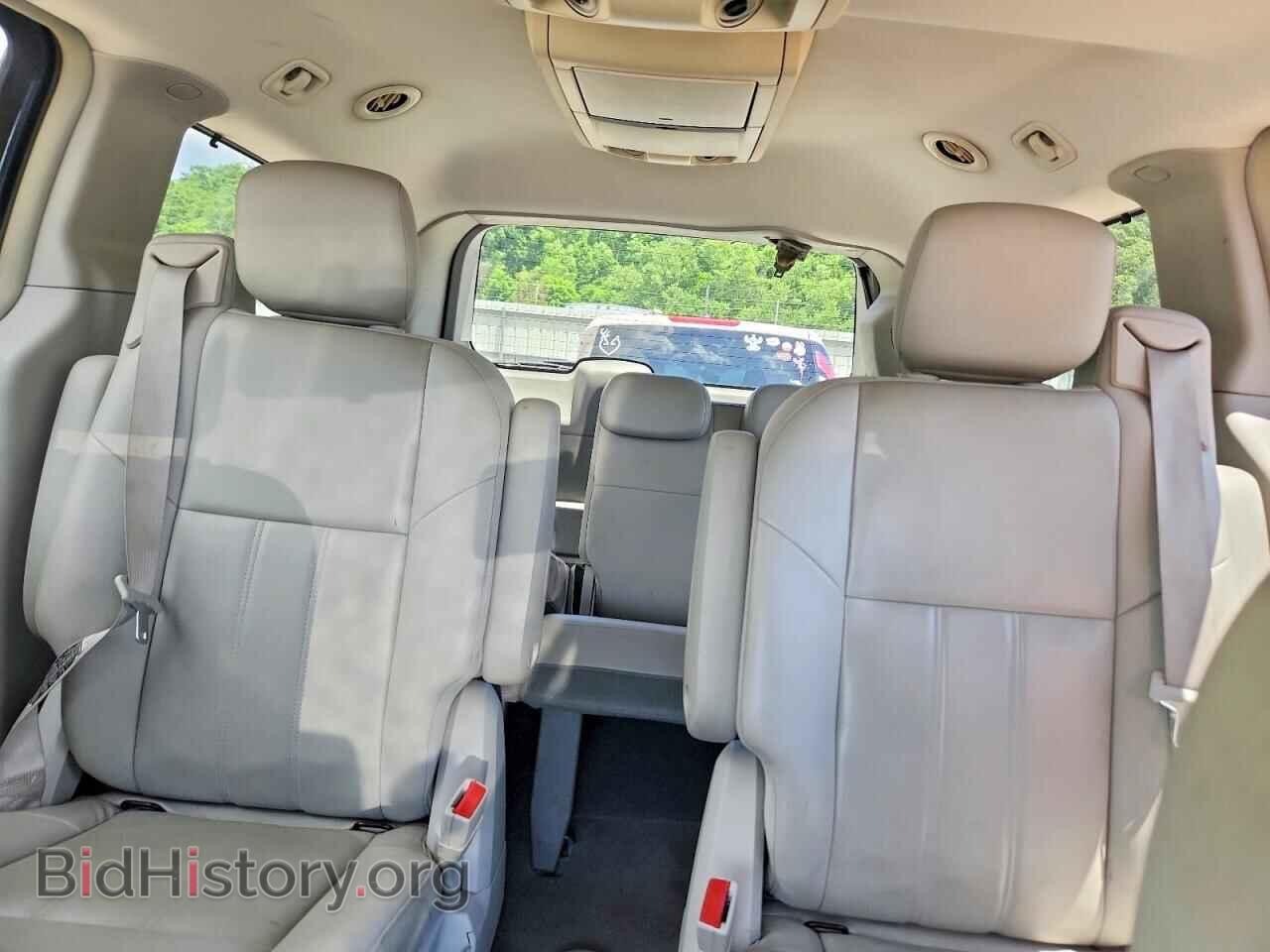 2008 CHRYSLER MINIVAN - VIN: 2A8HR54P08R684331 - Фото 10