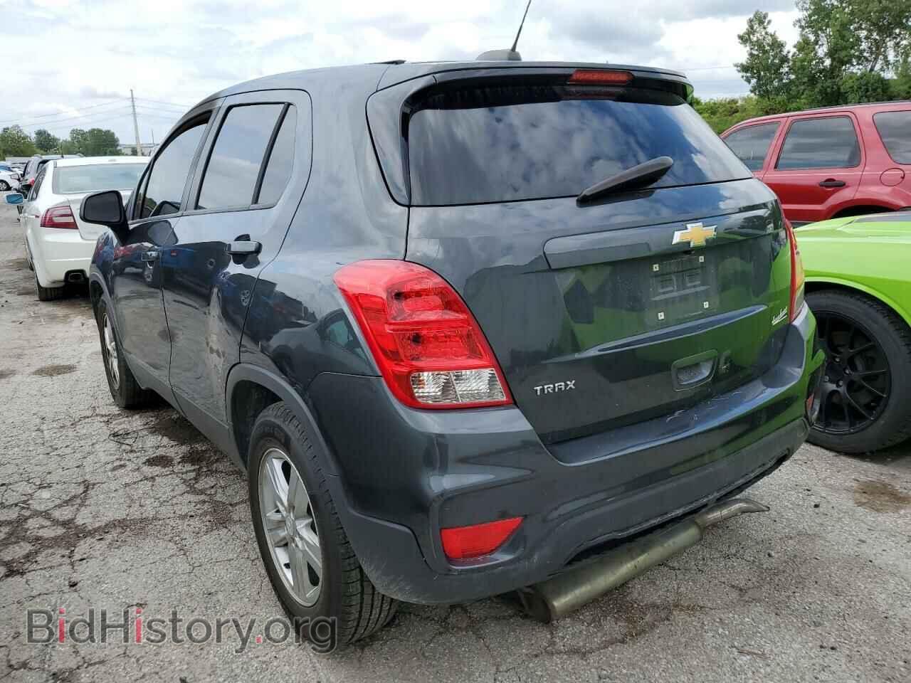 2019 CHEVROLET TRAX - VIN: 3GNCJKSB5KL208635 - Фото 3