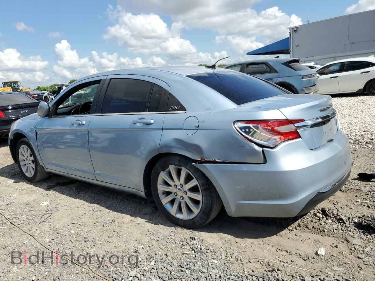 2013 CHRYSLER 200 - VIN: 1C3CCBBB9DN553256 - Фото 2