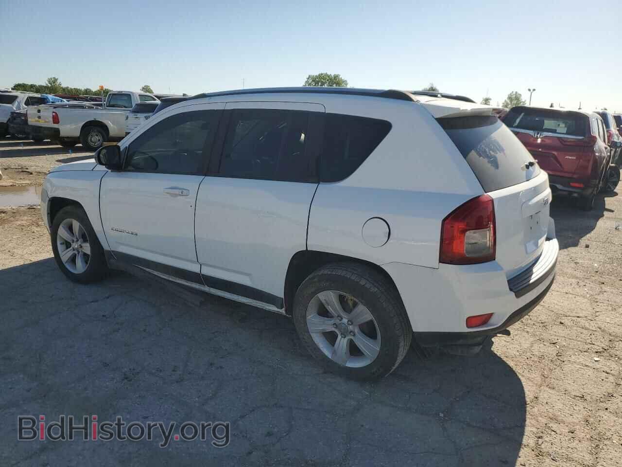 2011 JEEP COMPASS - VIN: 1J4NT1FB5BD267653 - Фото 2