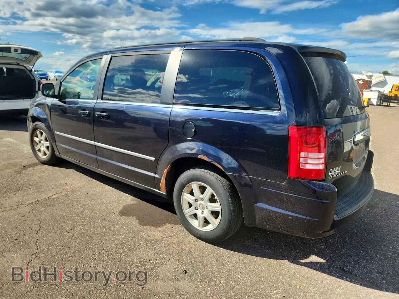 2010 CHRYSLER MINIVAN - VIN: 2A4RR5D12AR150576 - Photo 2