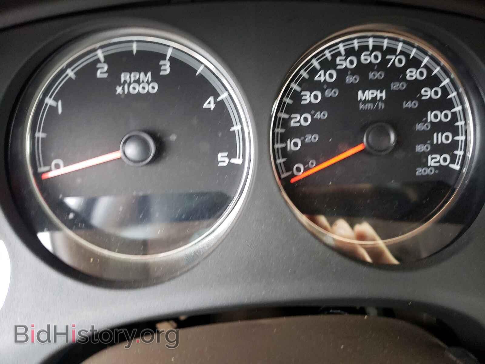 2012 GMC SIERRA - VIN: 1GT221E81CZ106447 - Фото 8