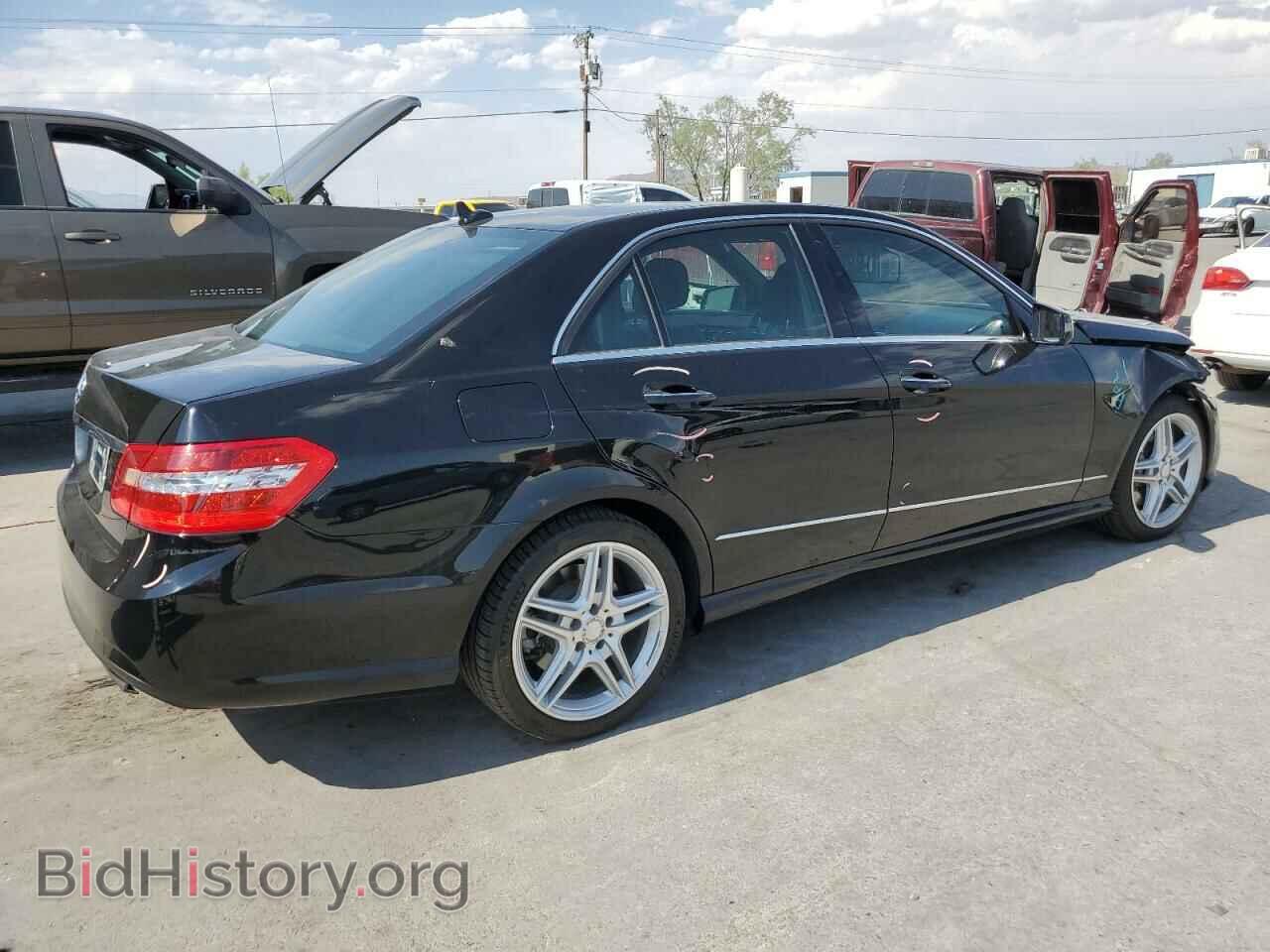 2011 MERCEDES-BENZ E-CLASS - VIN: WDDHF7CB7BA274855 - Фото 3