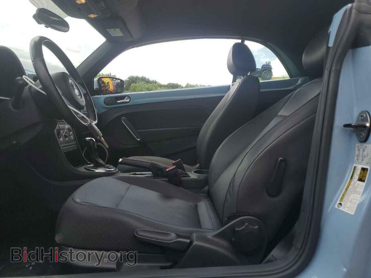 2013 VOLKSWAGEN BEETLE - VIN: 3VW5P7AT4DM831908 - Фото 7
