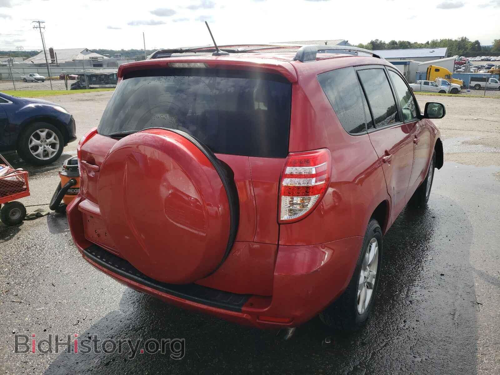2011 TOYOTA RAV4 - VIN: 2T3BF4DV4BW083600 - Фото 4