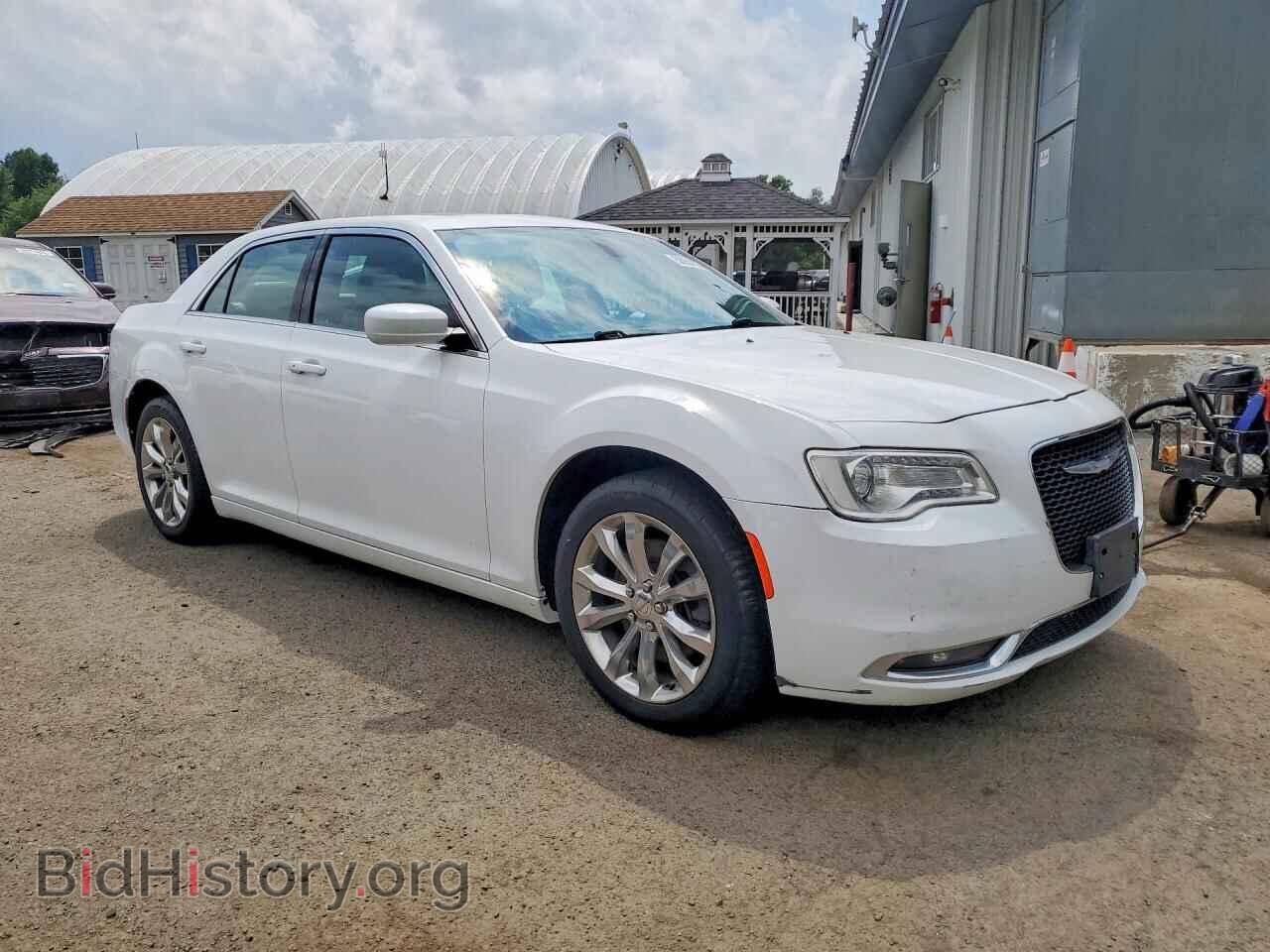 2016 CHRYSLER 300 - VIN: 2C3CCARG7GH262098 - Фото 4