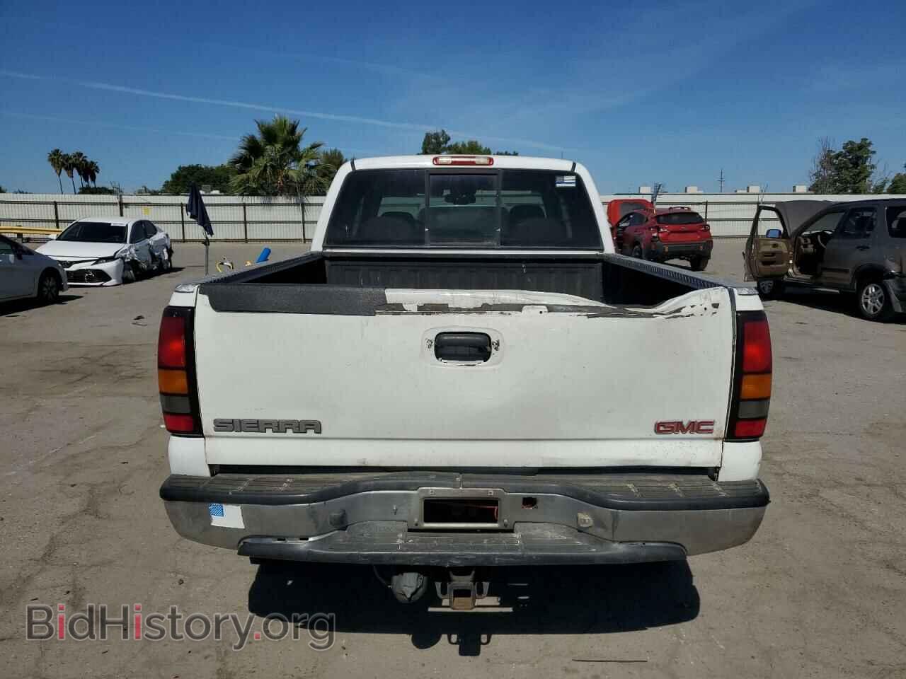 2005 GMC SIERRA - VIN: 1GTEK19B45E141058 - Фото 6