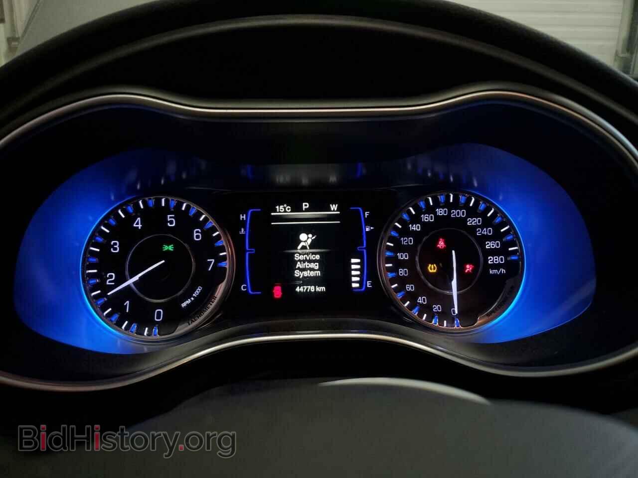 2016 CHRYSLER 200 - VIN: 1C3CCCFB2GN153740 - Фото 9