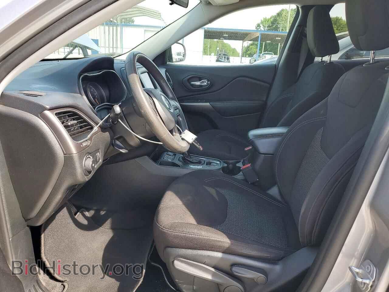 2019 JEEP CHEROKEE - VIN: 1C4PJLCB4KD285016 - Фото 7