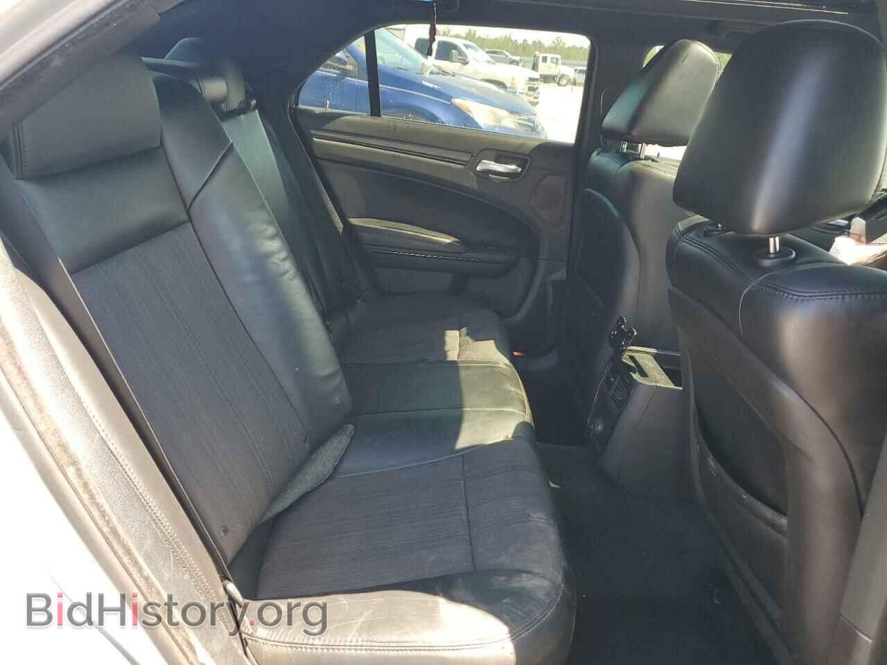 2013 CHRYSLER 300 - VIN: 2C3CCAGG2DH592102 - Фото 10