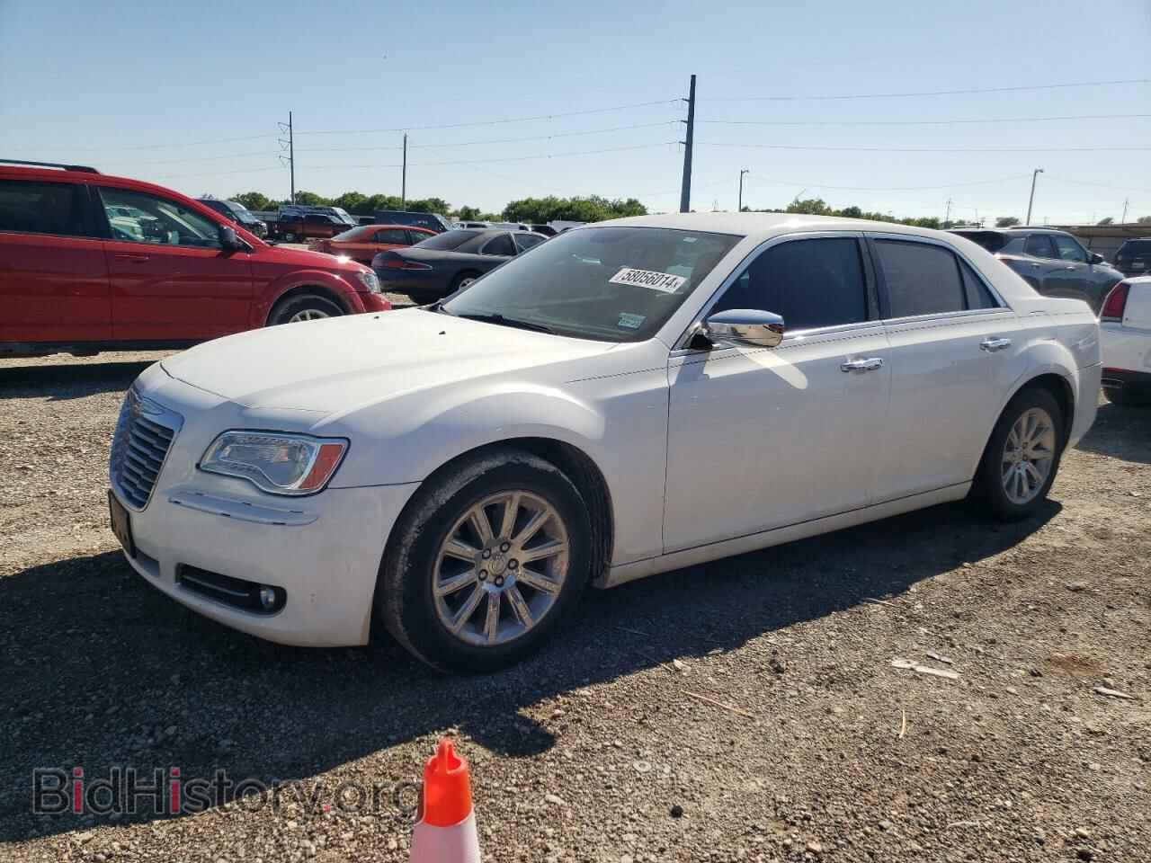 Фотография 2C3CCAEG1EH288666 - CHRYSLER 300 2014