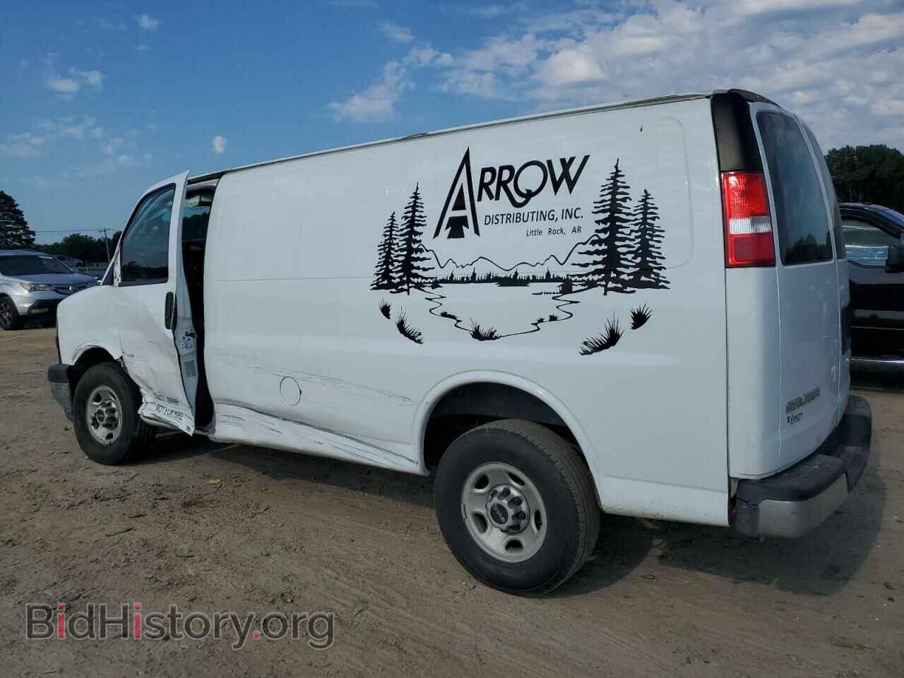 2017 GMC SAVANA - VIN: 1GTW7AFF2H1908916 - Фото 2