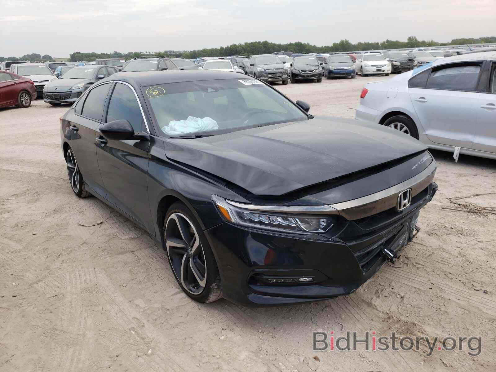 Photo 1HGCV1F33KA158742 - HONDA ACCORD 2019