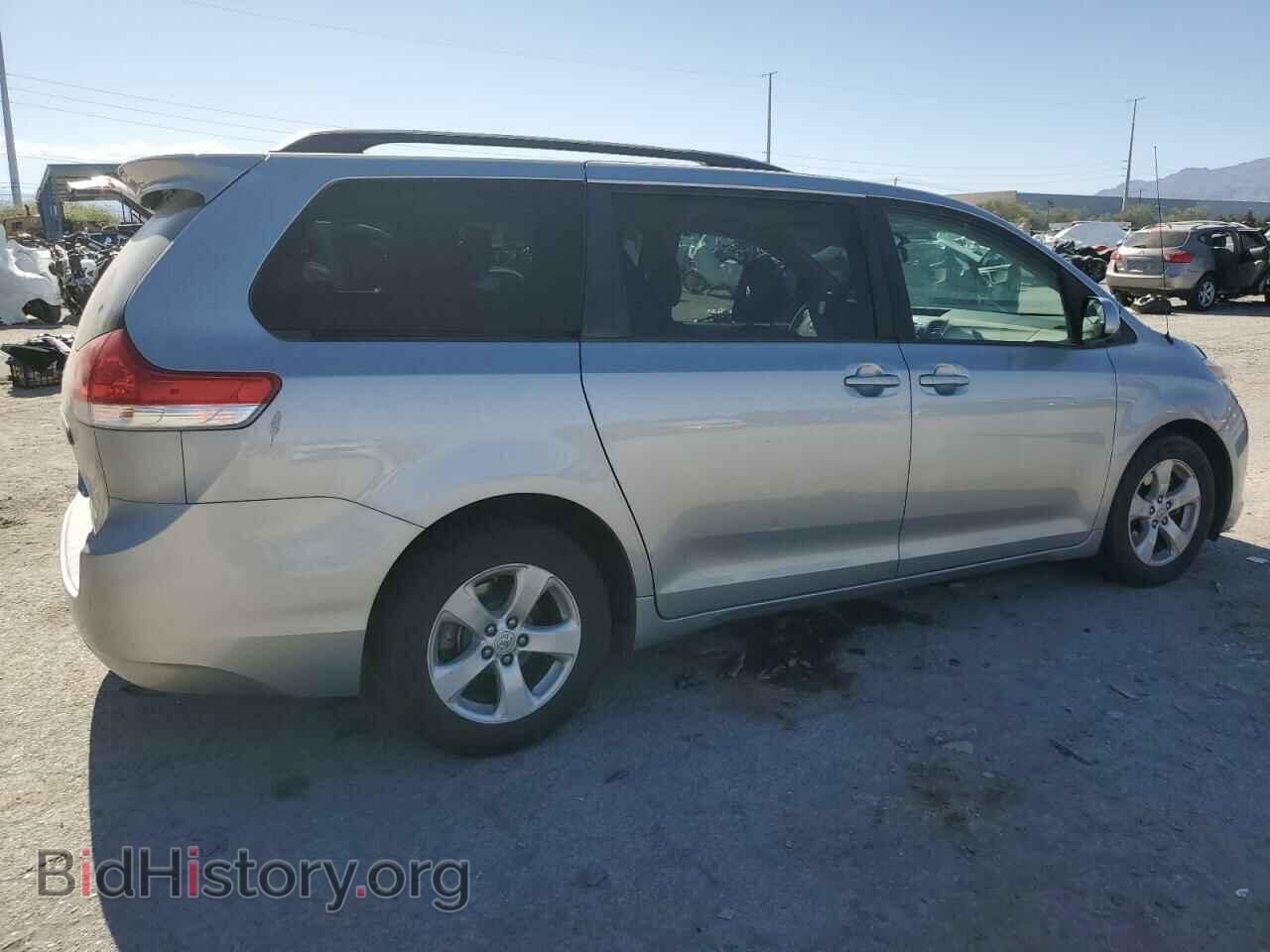 2012 TOYOTA All Models - VIN: 5TDKK3DC5CS277060 - Фото 3
