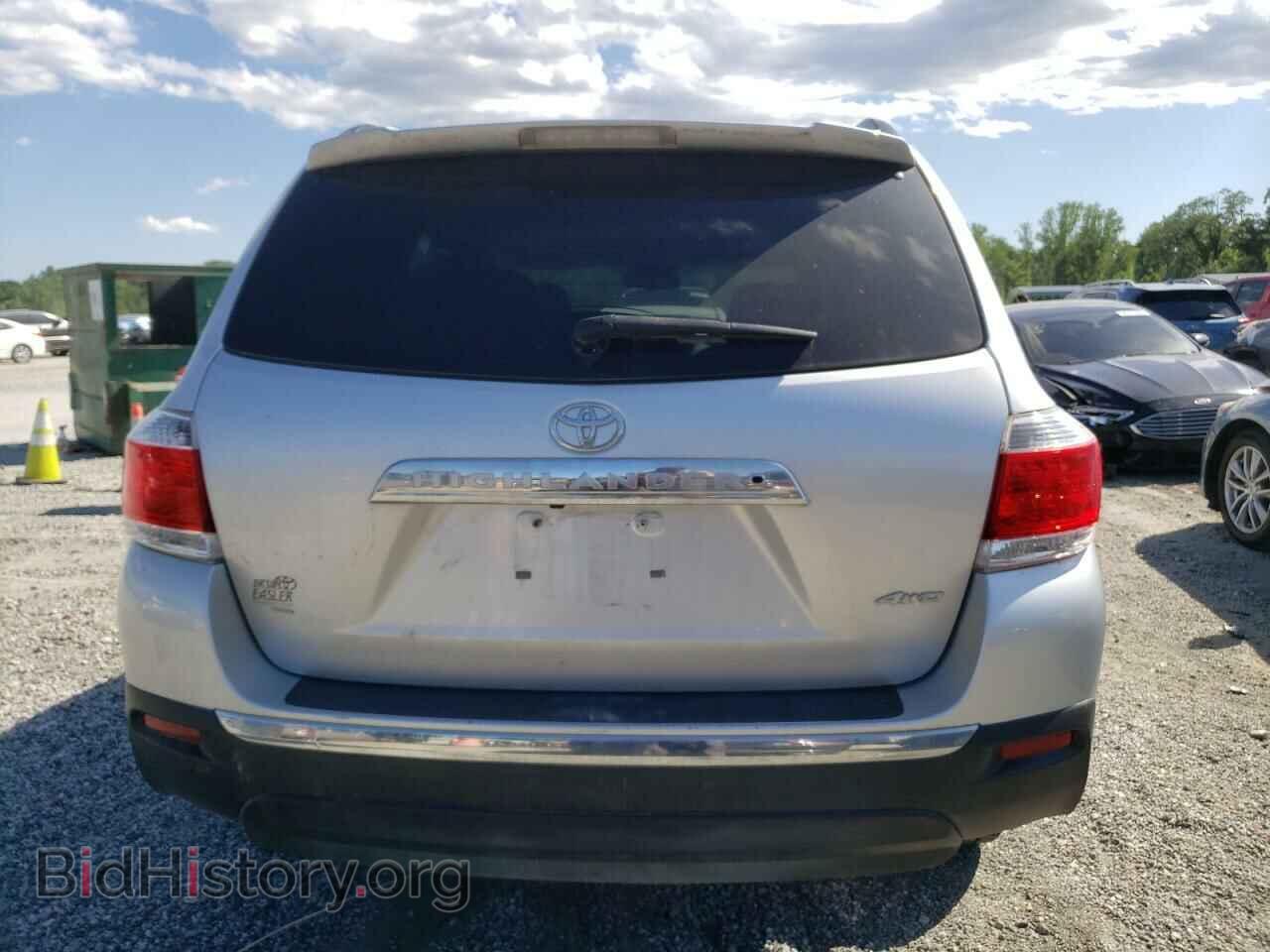 2011 TOYOTA HIGHLANDER - VIN: 5TDBK3EH3BS068425 - Фото 6