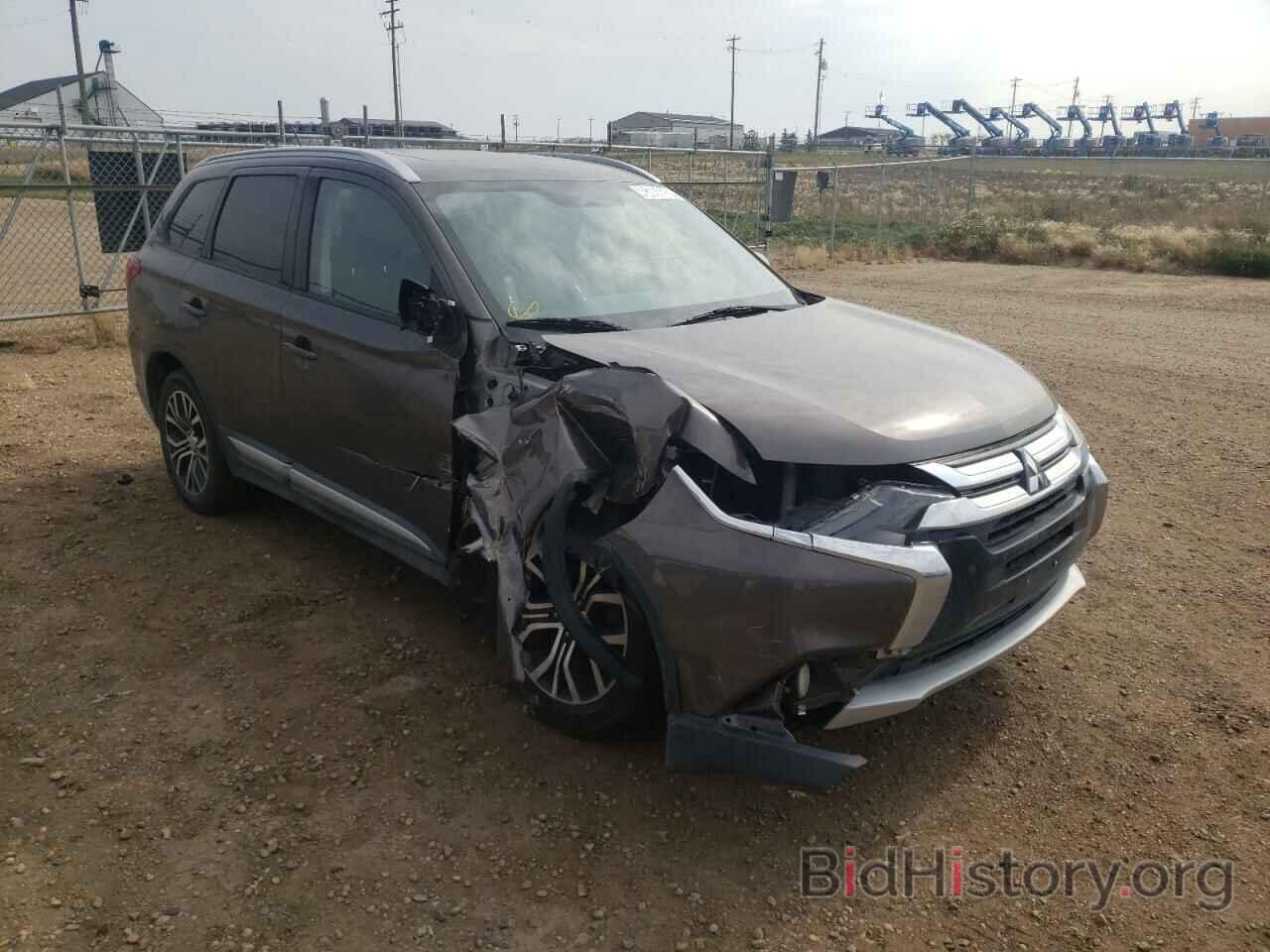 Photo JA4AZ2A32GZ607760 - MITSUBISHI OUTLANDER 2016