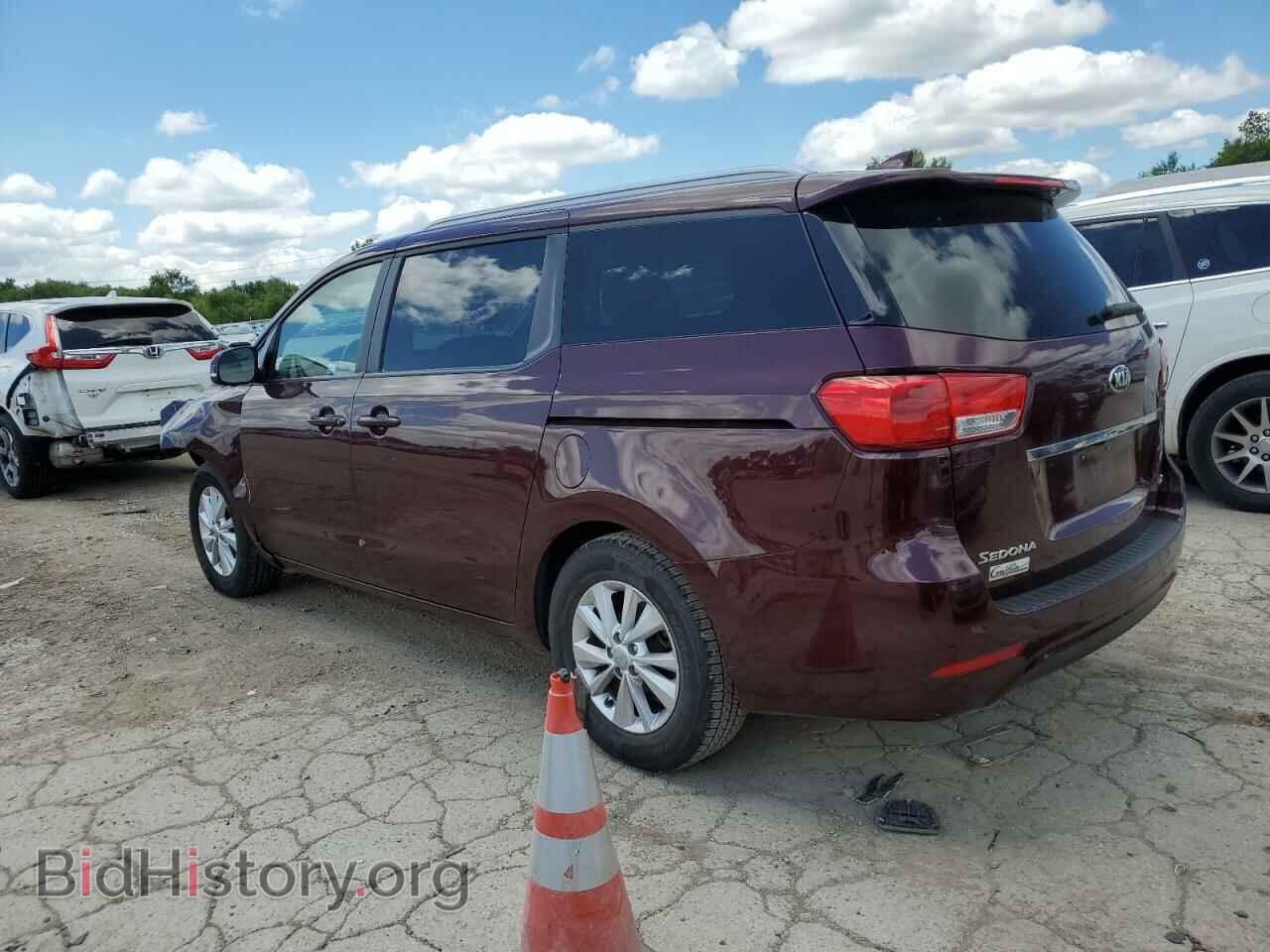 2017 KIA All Models - VIN: KNDMB5C11H6247842 - Photo 2