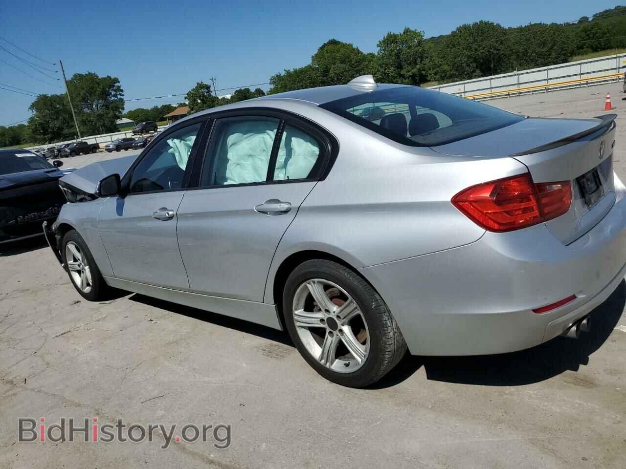 2014 BMW 3 SERIES - VIN: WBA3B5C50EP540570 - Фото 2
