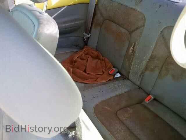 2000 VOLKSWAGEN BEETLE - VIN: 3VWCA21C3YM473055 - Фото 6