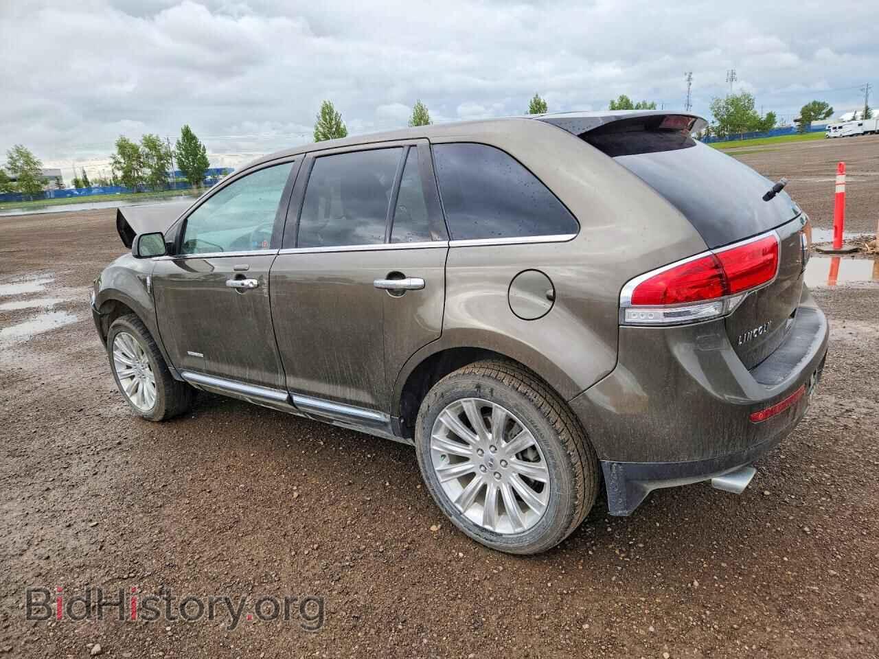 2011 LINCOLN MKX - VIN: 2LMDJ8JK2BBJ20008 - Фото 2