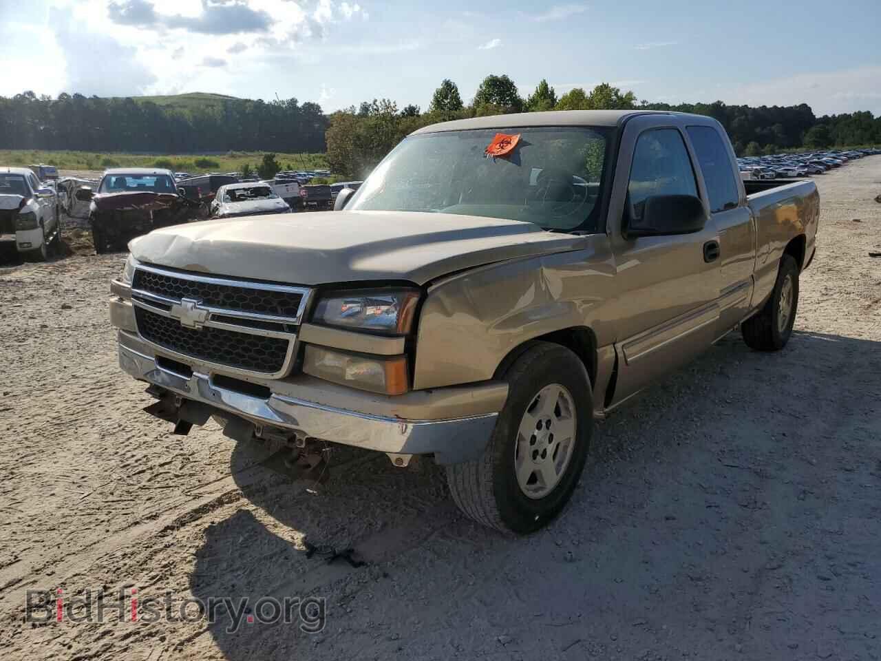 2006 CHEVROLET SILVERADO - VIN: 1GCEC19V06Z103473 - Фото 2
