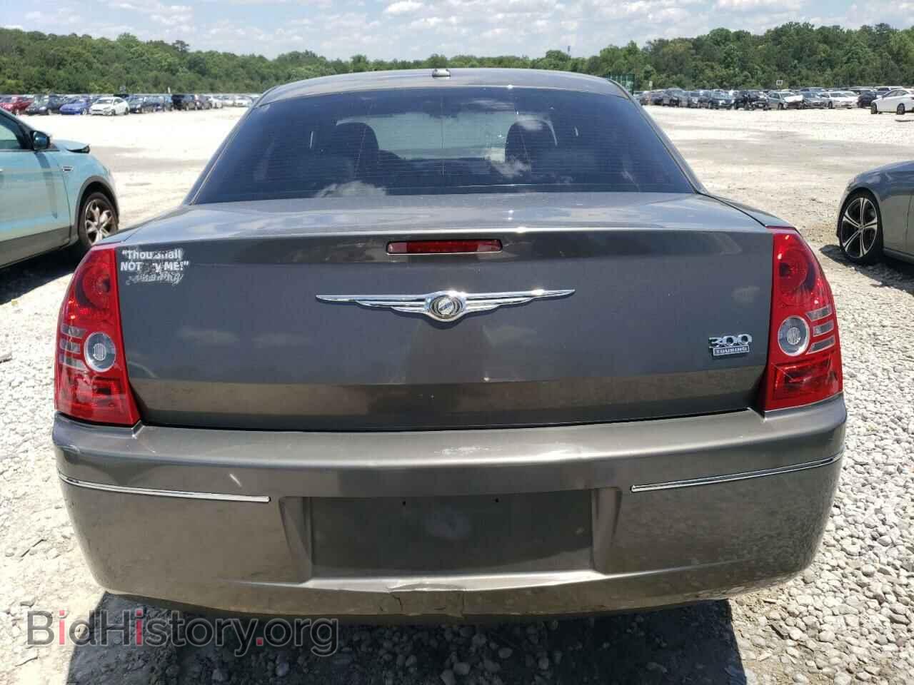 2010 CHRYSLER 300 - VIN: 2C3CA5CV1AH225253 - Фото 6