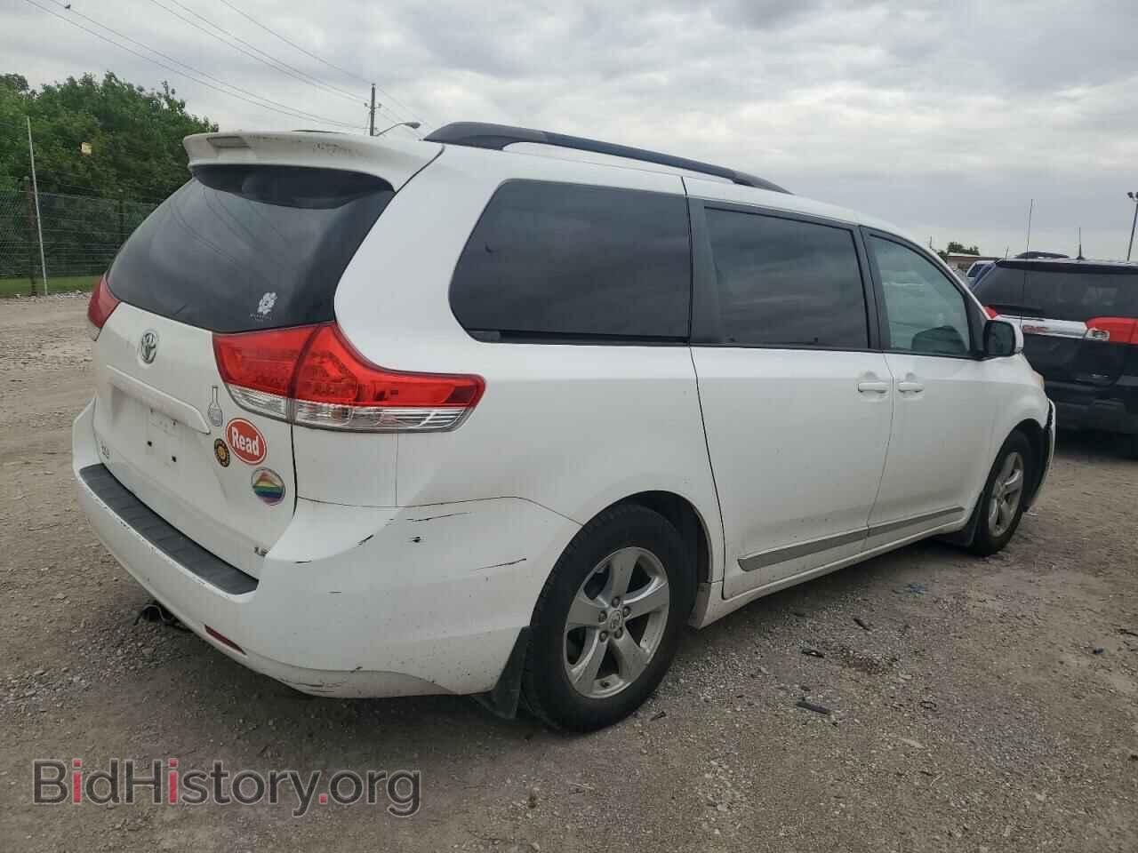 2012 TOYOTA All Models - VIN: 5TDKK3DC2CS217382 - Фото 3