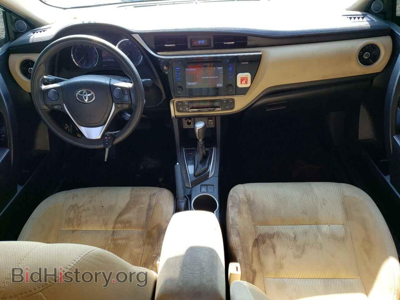 2017 TOYOTA COROLLA - VIN: 2T1BURHEXHC793701 - Фото 8